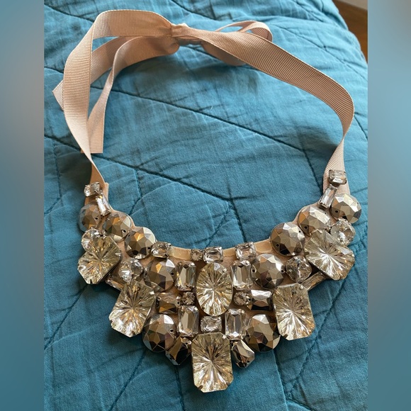 Ribbon Bib statement necklace - Picture 1 of 2
